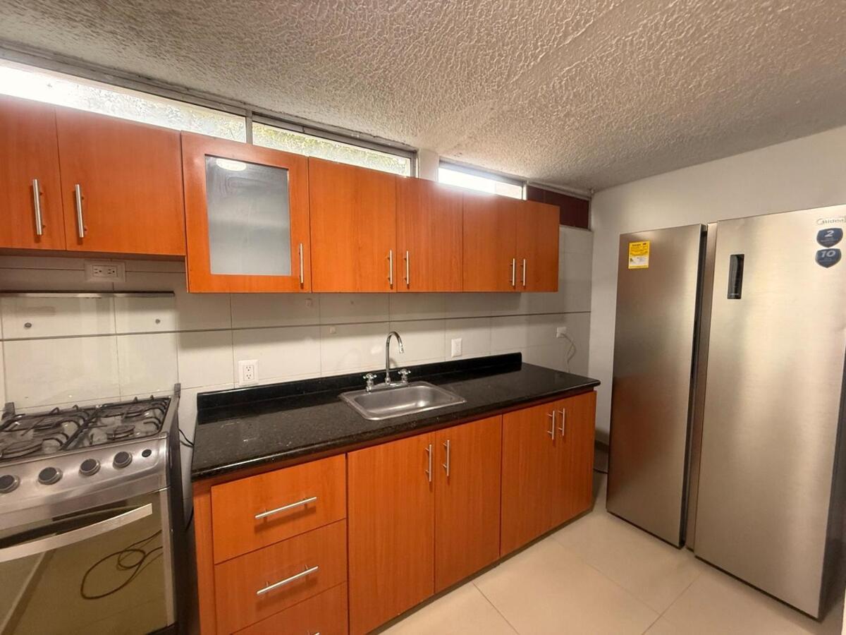 Hermosa Habitacion A Una Cuadra Del Ventura Plaza 3 Cúcuta Екстериор снимка